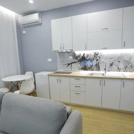 Arlis - Near North And South Terminal * Tirana